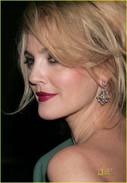 drew-barrymore-panel-discussion-091