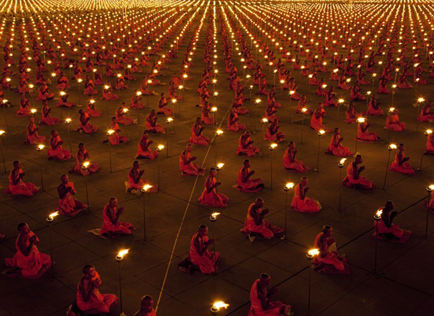 100mil monges pela paz mundial_Foto por Luke Duggleby